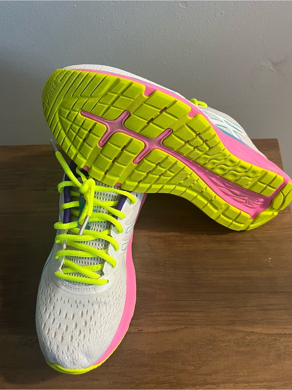 ASICS Women's White Running Shoes with Neon Yellow, Pink & Teal Accents - Picture 4 of 10